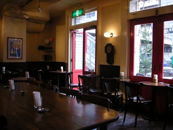 cafe2.JPG